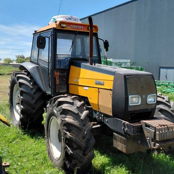 Tractor Valtra BH 140, Exnazareno