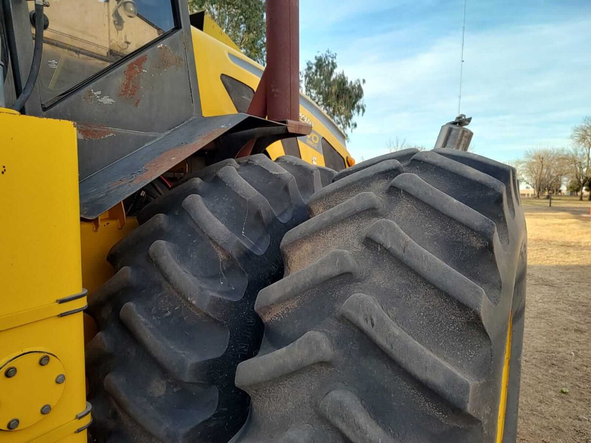 Tractor Pauny 580 Evo, exgraebner - Image 4