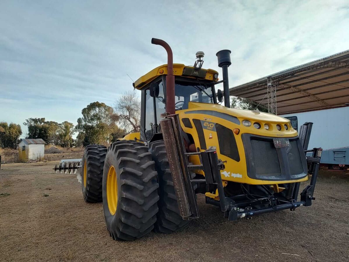 Tractor Pauny 580 Evo, exgraebner