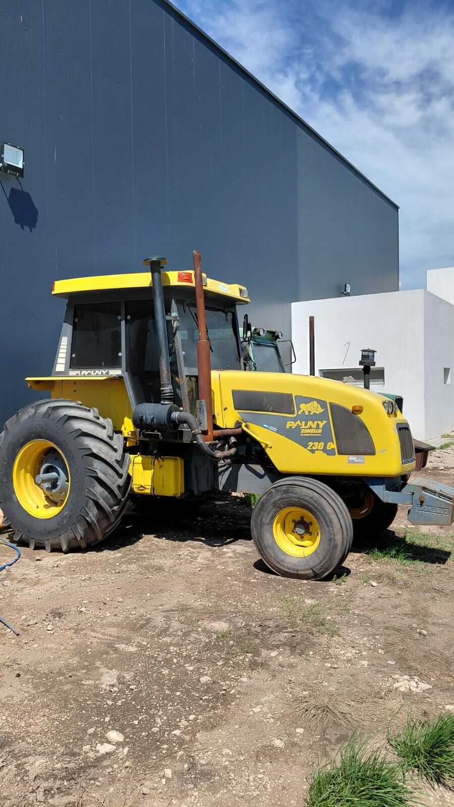 Tractor Pauny 230 C, Exdonvictoriano - Image 6