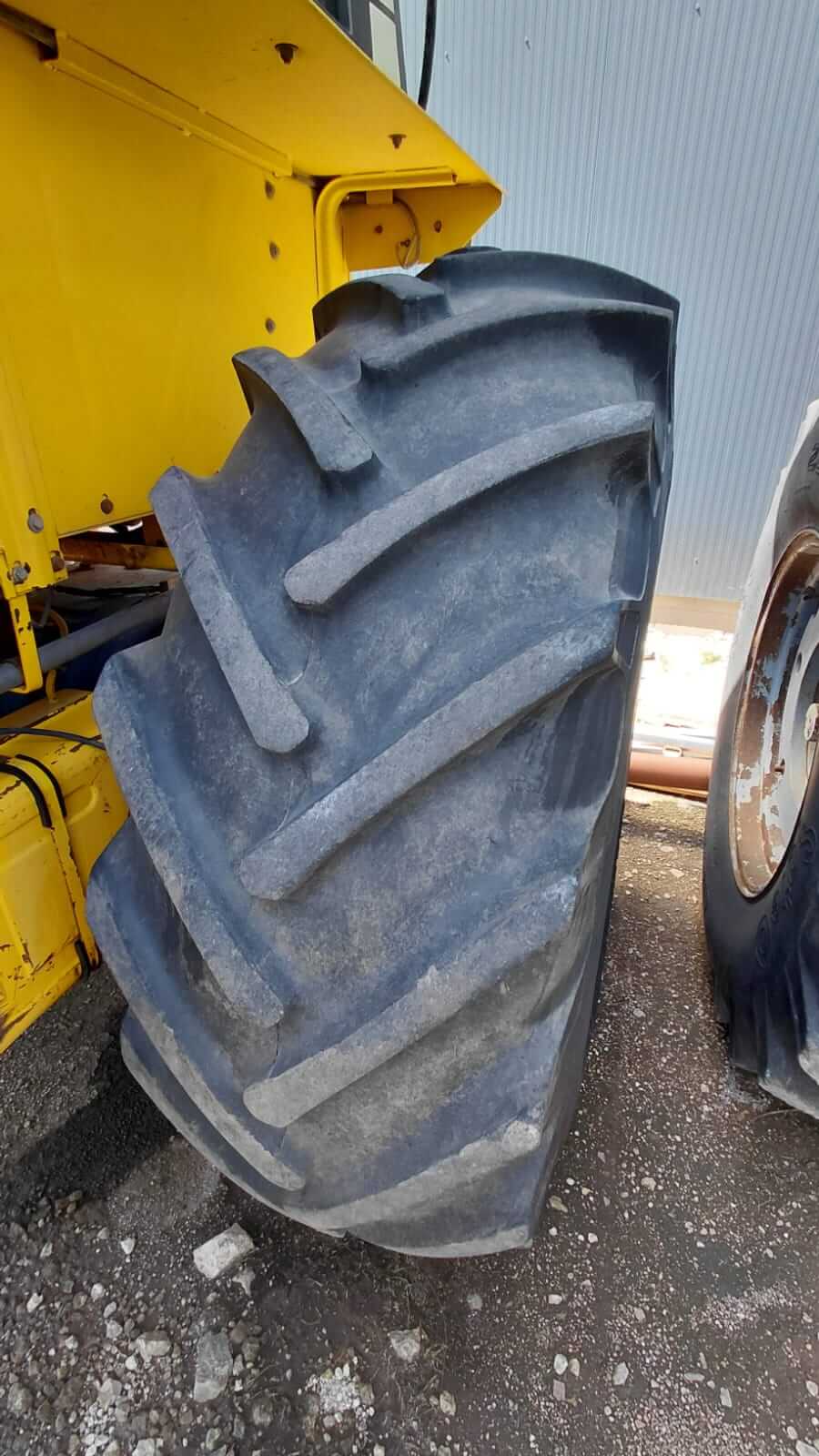 Tractor Pauny 230 C, Exdonvictoriano - Image 12