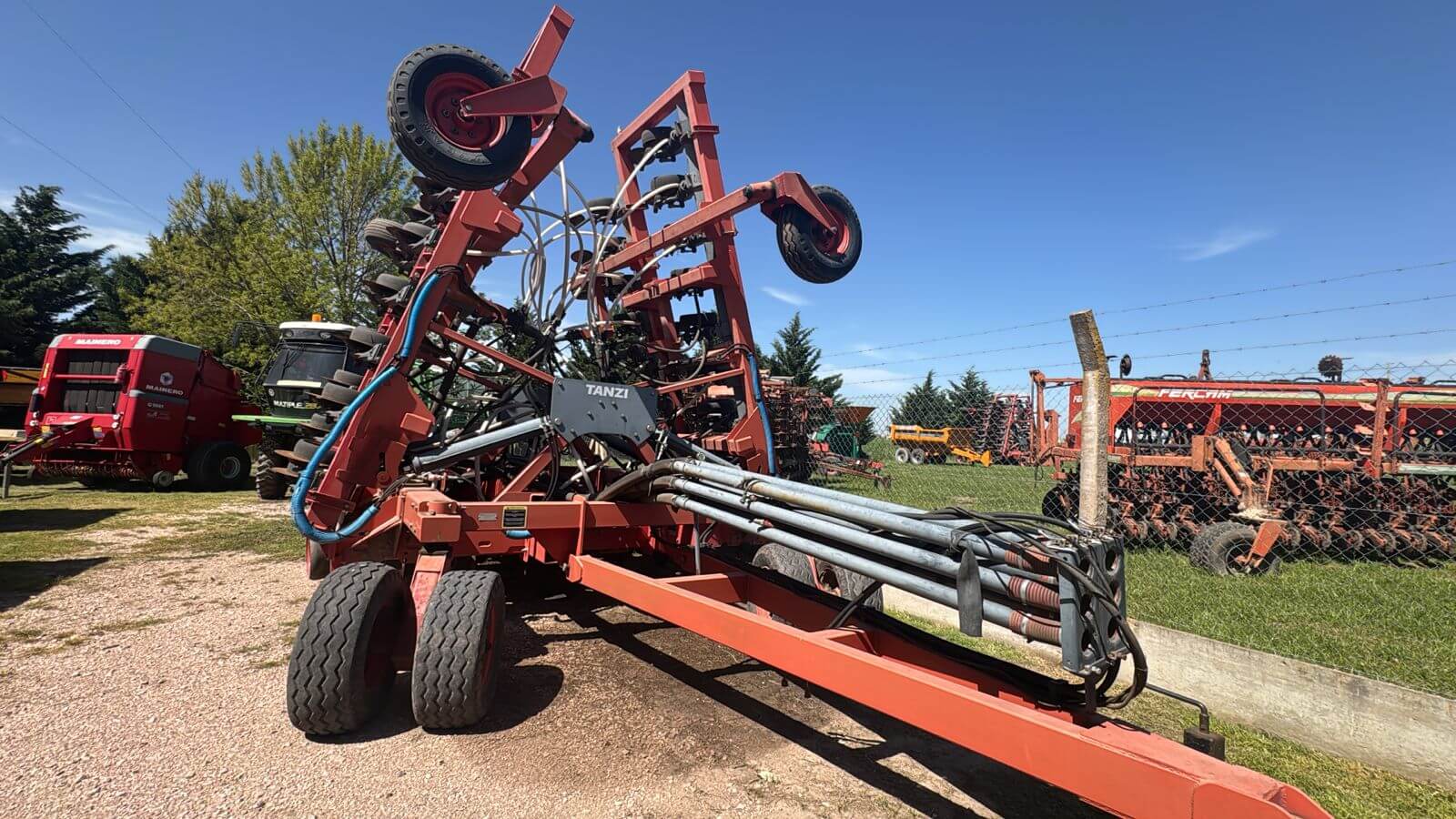 Tren de siembra tanzi 50 a 23_ ex garcia - Image 6