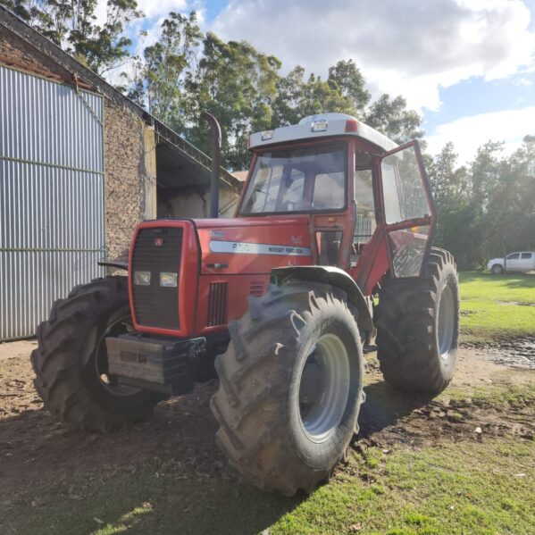 Tractor Massey Ferguson 660,Expoulsen