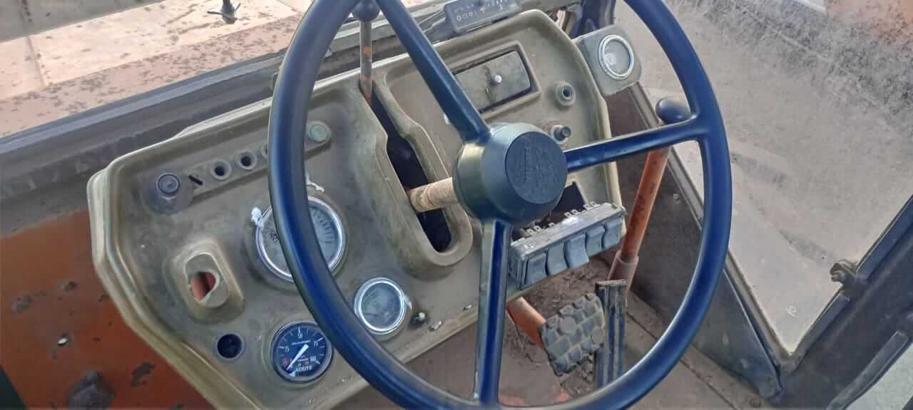 Zanello 4200 con motor Deutz 160HP. - Image 2