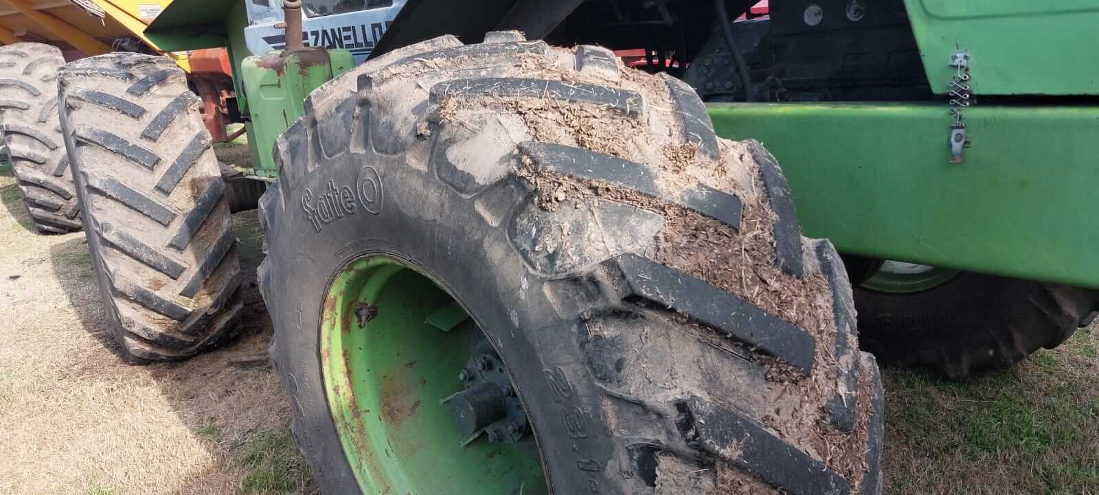 Zanello 460 Año 1997. Motor Cummins Con 5000 Hs - Aire Acond. - Image 9