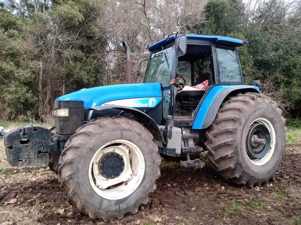 Tractor New Holland Modelo TM 165 - 13.000 Horas, año 2006 NHEXELTREBOLAJSSRL - Image 5