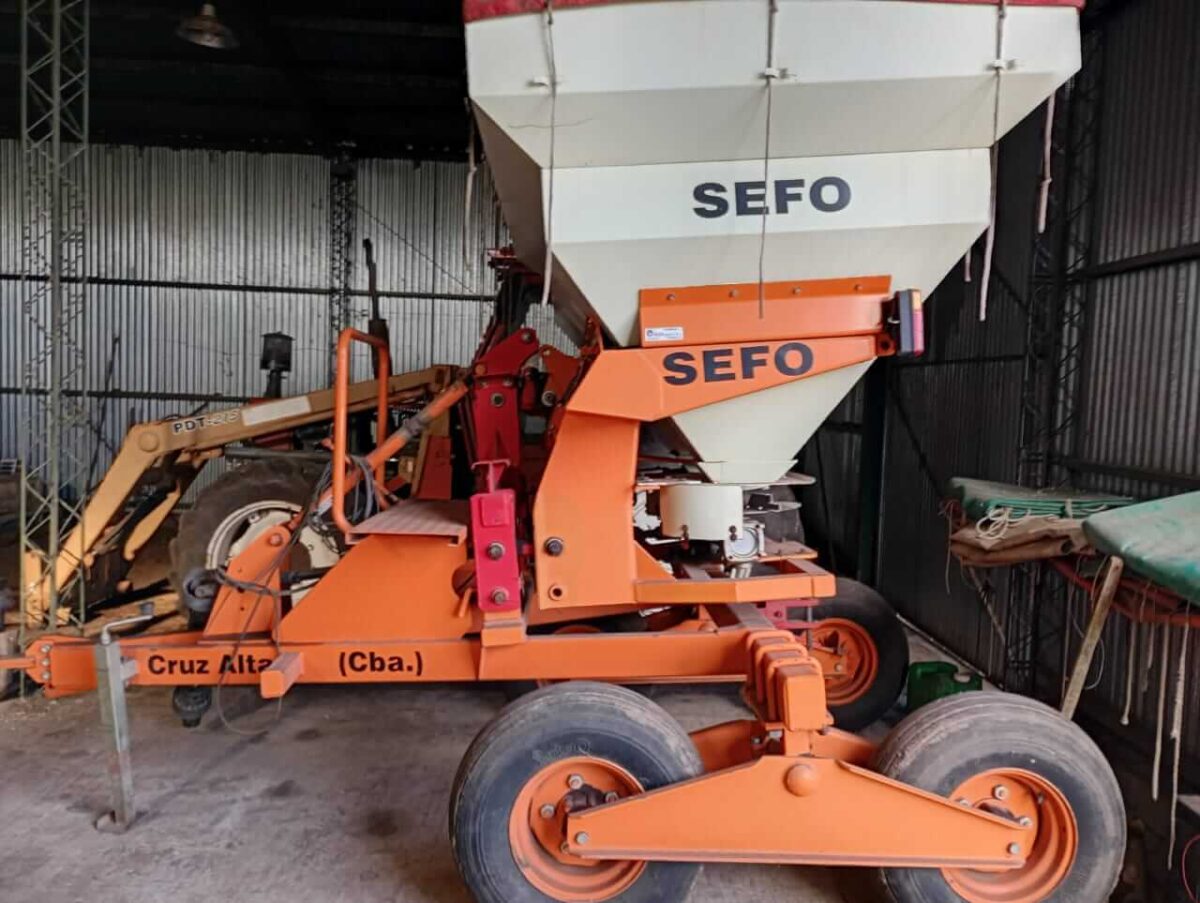 Fertilizadora SEFO mod Eco 3000, Con balanza. - Image 8
