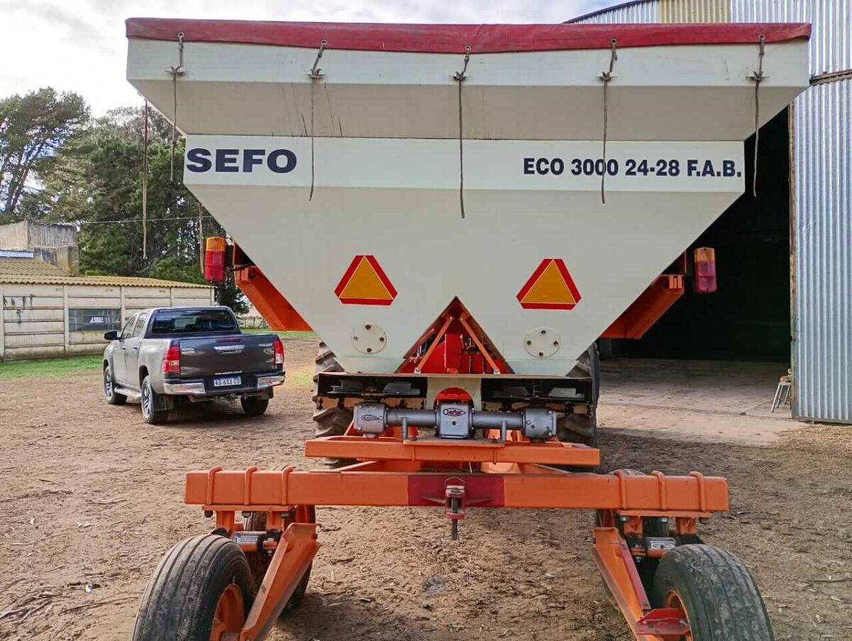 Fertilizadora SEFO mod Eco 3000, Con balanza. - Image 9
