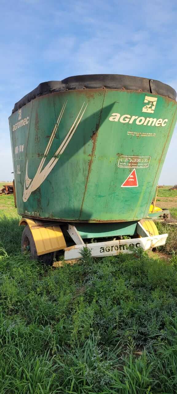 Mixer Agromec 14 M3, año 2016, Balanza Hook_ Ex Diez - Image 2