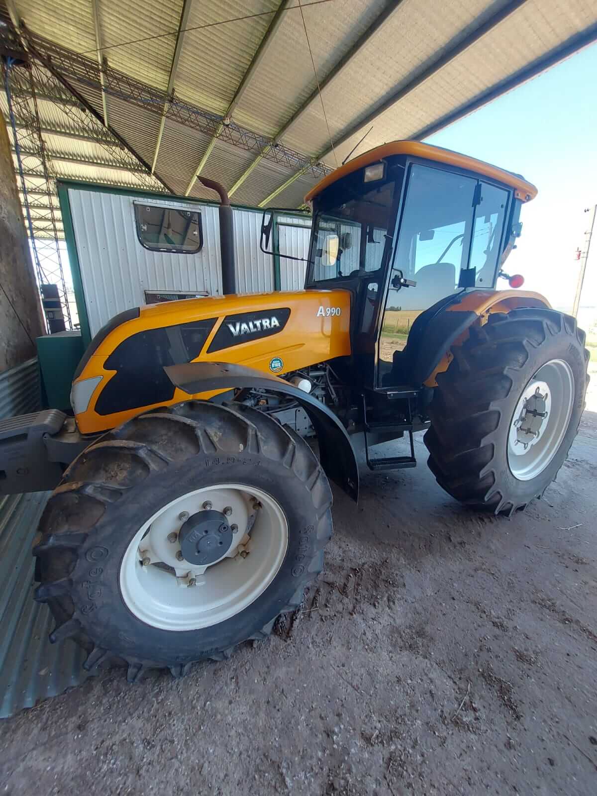 Tractor Valtra A990 - Año 2021 C/ 3 Puntos_ exgallardo