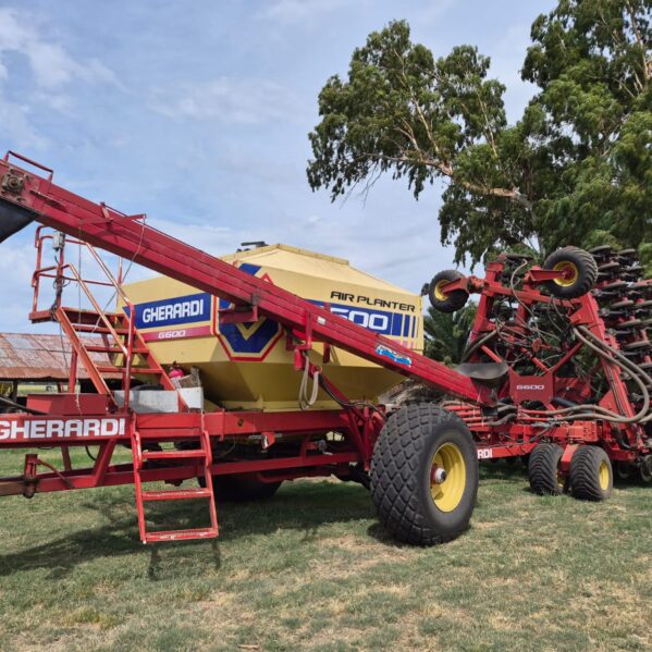Sembradora Gherardi G600 Monodisco 60 a 19,1 - Tolva de 10000 Lts