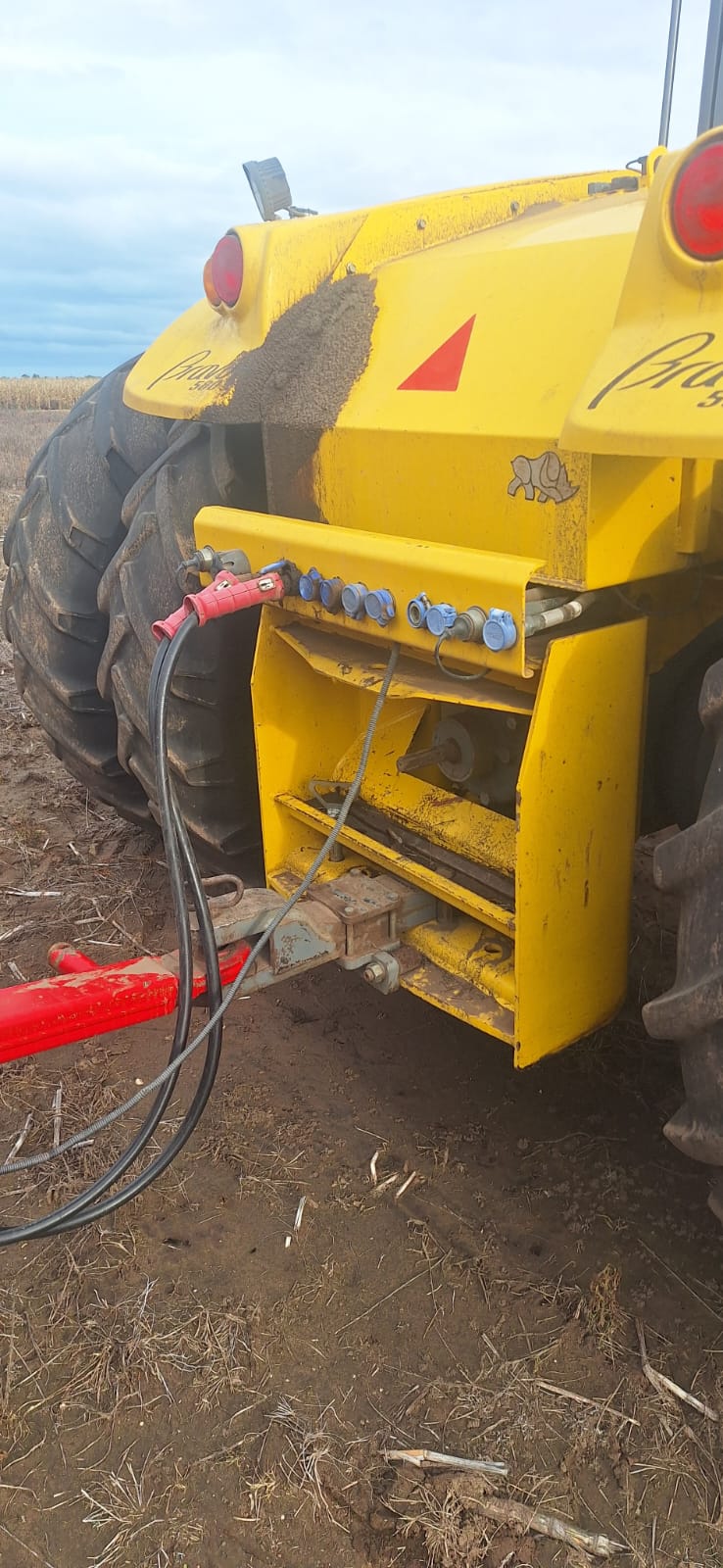 Tractor Pauny 580 Bravo con 6.800 Hs - Dual 18.4x38 - Vigia - Image 14