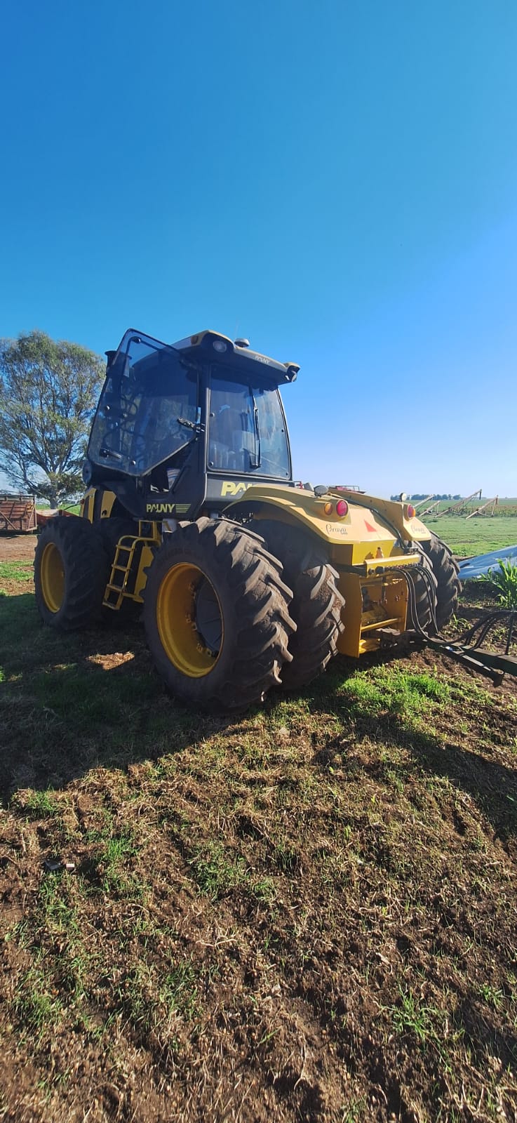 Tractor Pauny 540 Bravo - Doble Bomba - Piloto AG Leader - Image 2