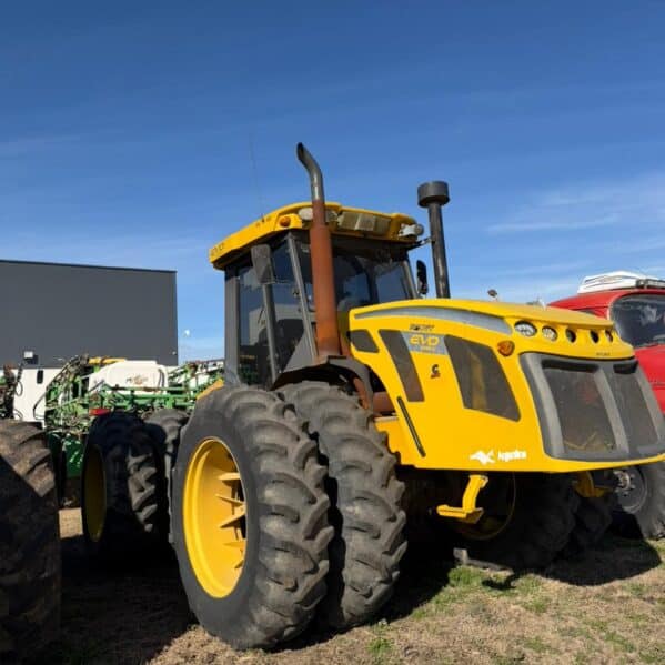 Tractor Pauny Evo 580 con centro cerrado - Duales 38 - Vigia