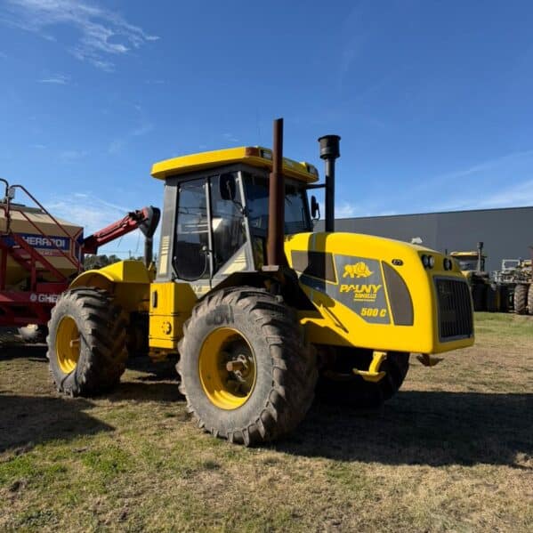 Tractor Pauny 500 con vigía, toma de fuerza, aire y calefacción - Centro cerrado